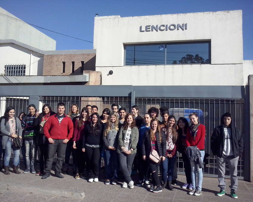 UGAR Centro  Noroeste desarrollando actividades de articulación con escuelas especializadas en nuestro sector: Spilimbergo y La Metro