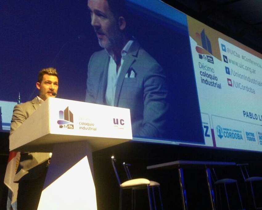 7ª Conferencia de Jóvenes Empresarios - Adaptarse y Trascender - El impacto Tecnológico en la empresa y la sociedad.-