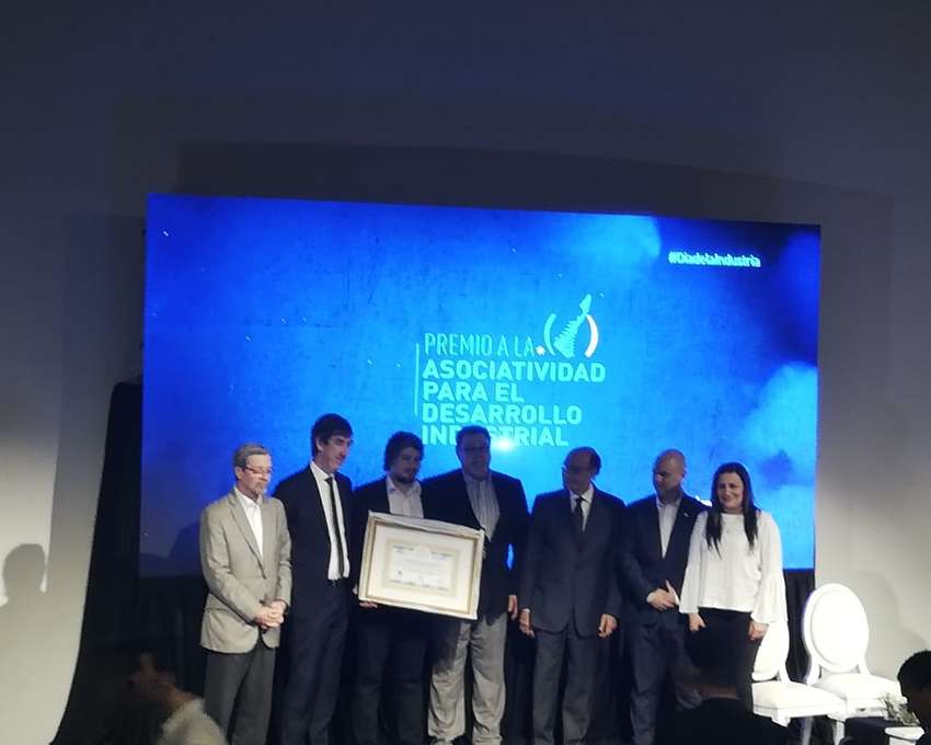 UGAR recibió una mención especial en los premios Día de la Industria