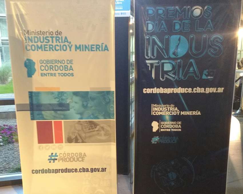 La Provincia entregó  los galardones 