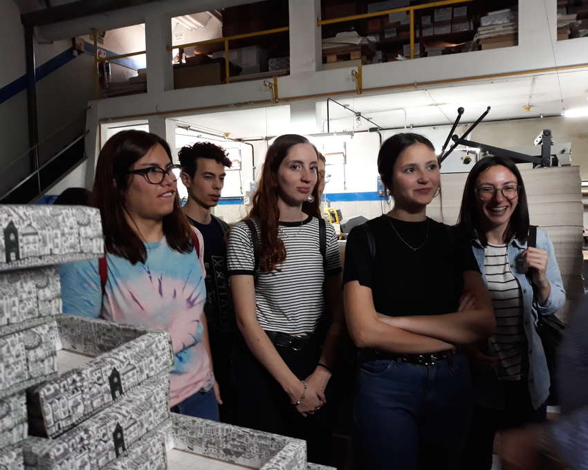 Empresas socias abren sus puertas a estudiantes de diseño gráfico