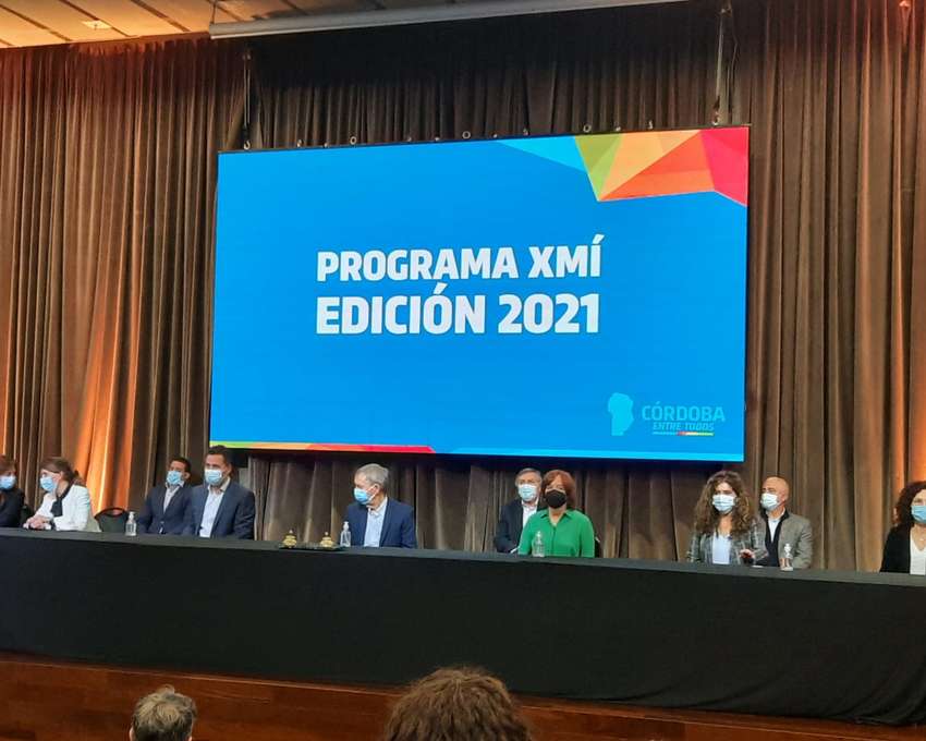 Programa XMI ofrece 6 mil empleos a mujeres